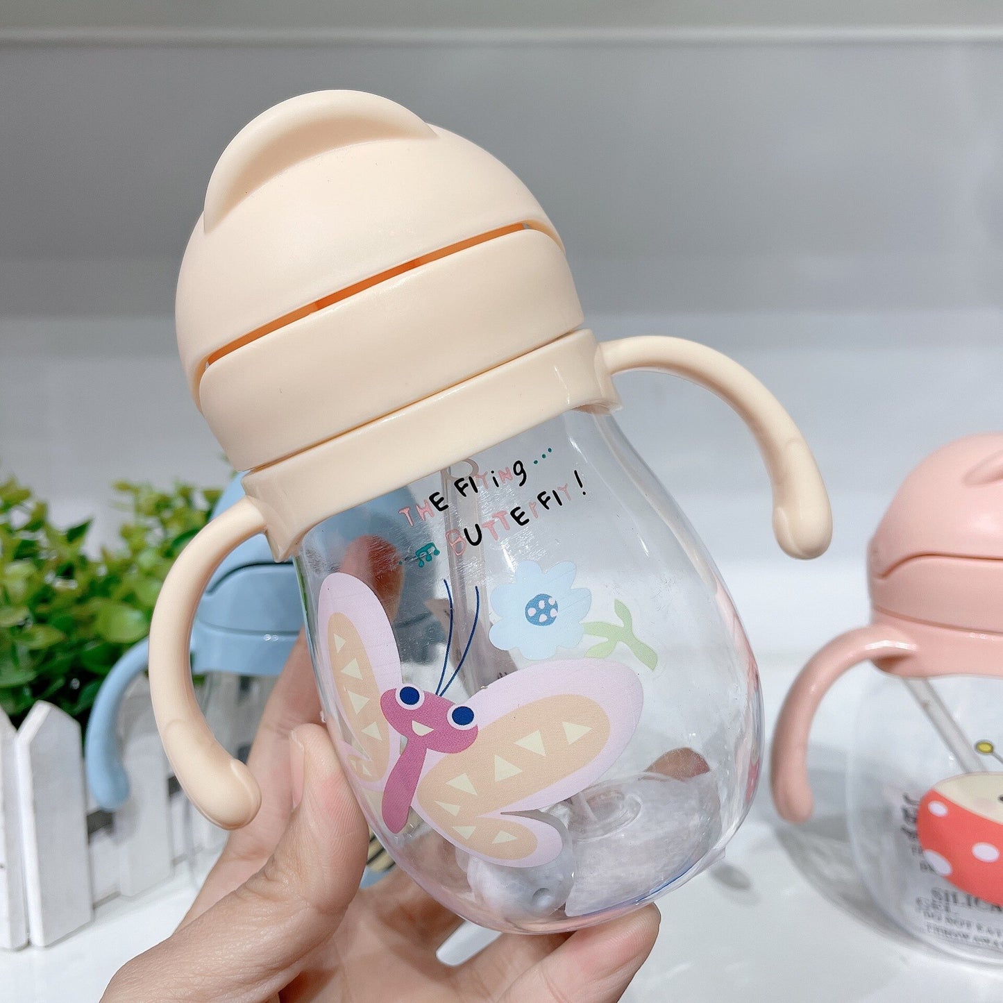 -20% baby drinking bottle with straw